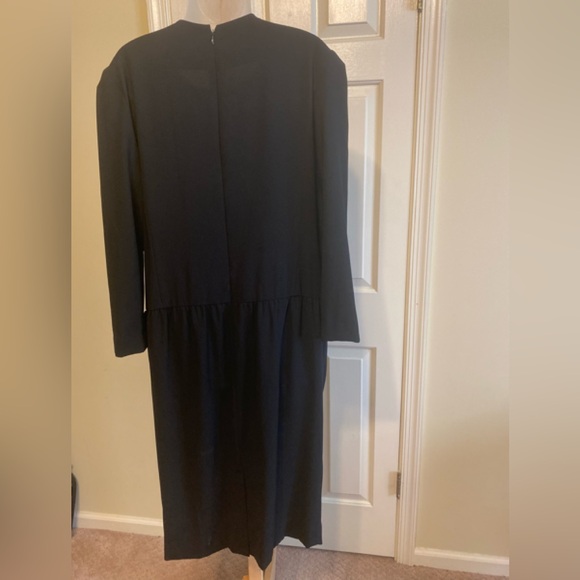 Liz Claiborne - Black double breasted midi dress, 3/4 sleeves w/gold buttons, 10 - Picture 2 of 10